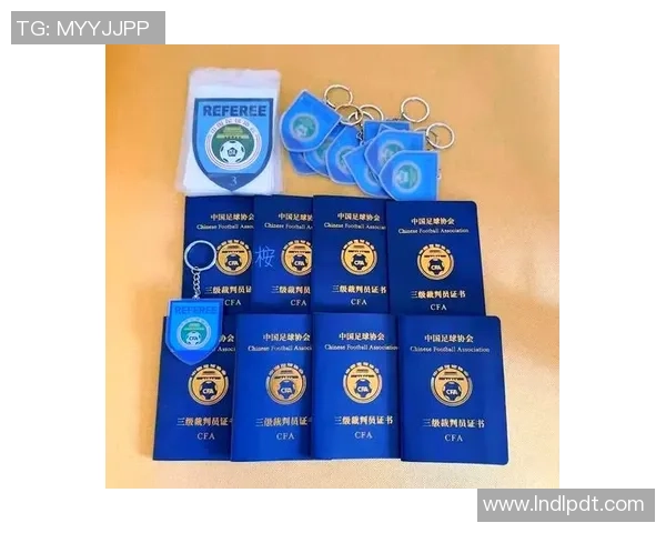 如何顺利通过足球裁判考试并获得执裁资格的详细指南